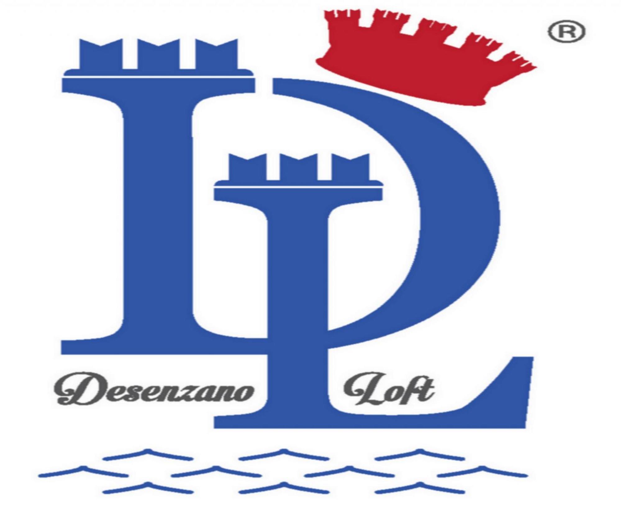 Desenzanoloft Le Chateau De Margot Desenzano del Garda Exterior photo